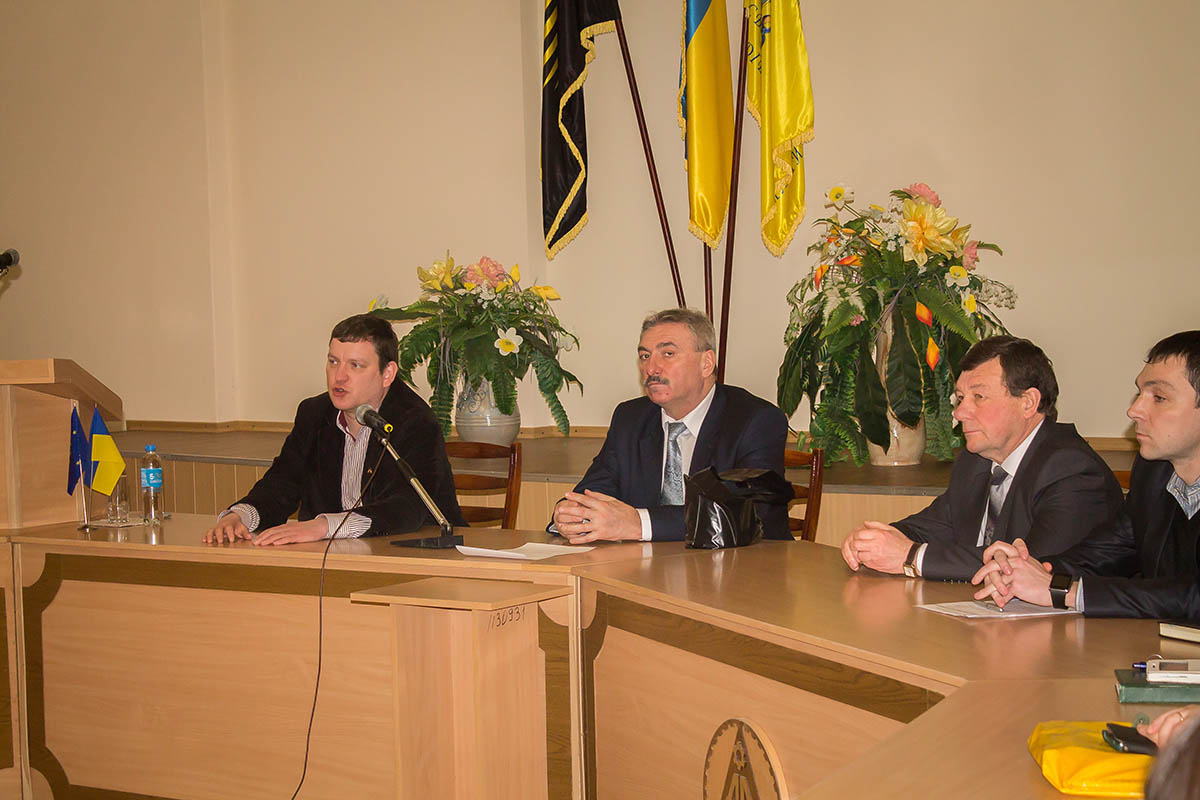 Детальніше...